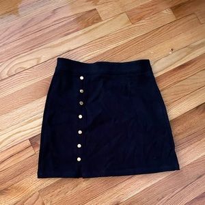 🖤BNWOT BLACK MINI SKIRT SIZE S